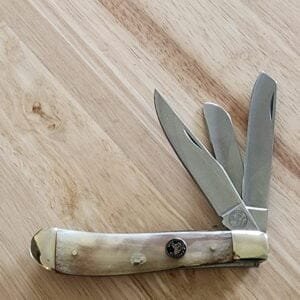 Whitetail Cutlery by Frost Cutlery Ox Horn Trapper knives for sale