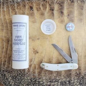 Great Eastern Cutlery #888222 Yeti Ivory