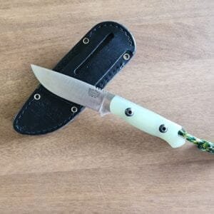 Bark River Bravo Necker II in CPM 3V and Ghost Green Jade G10 Scales. gently used, good condition. knives for sale