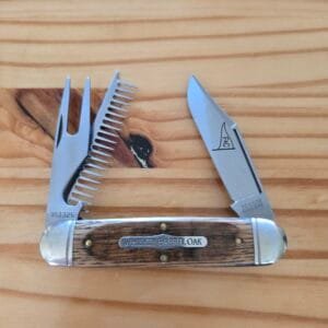 Great Eastern Cutlery #351325 Distressed Whiskey Barrel Oak