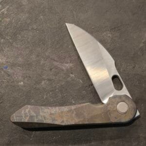 TwoSun TS140 Bowhead in M390 With Factory Custom Finished Titanium